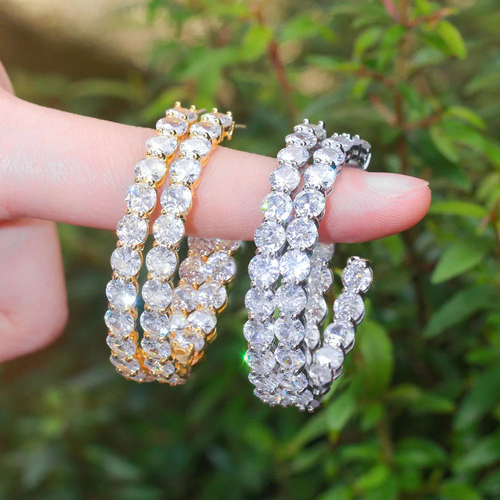 Boucles d’Oreilles Créoles en Diamant