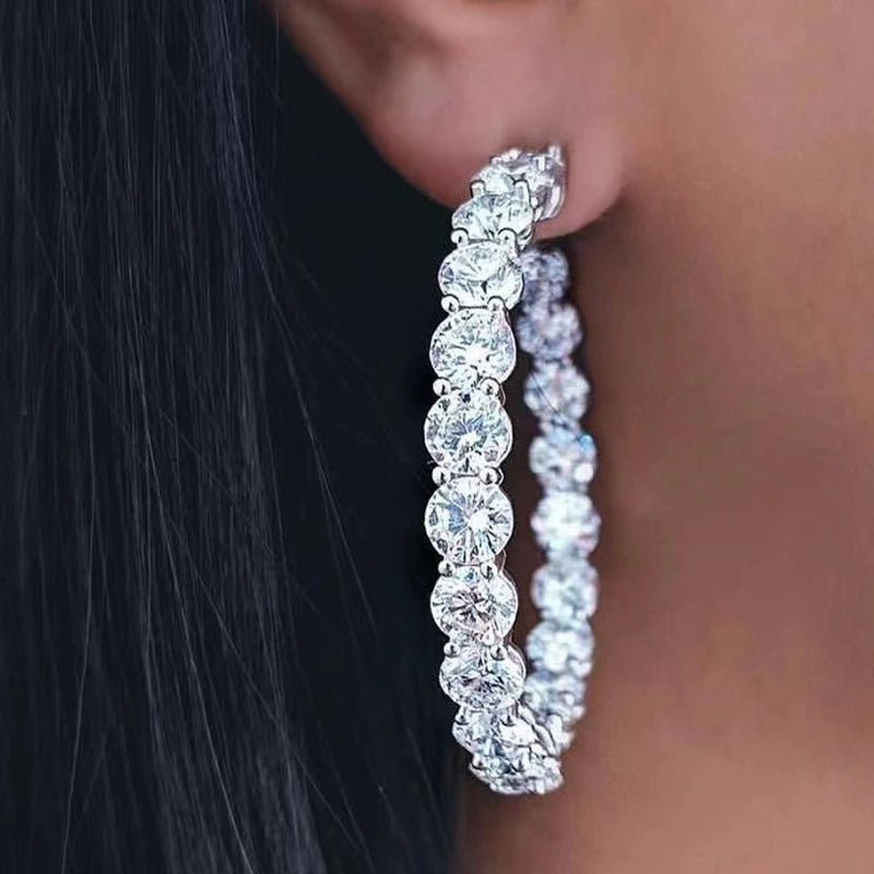 Boucles d’Oreilles Créoles en Diamant
