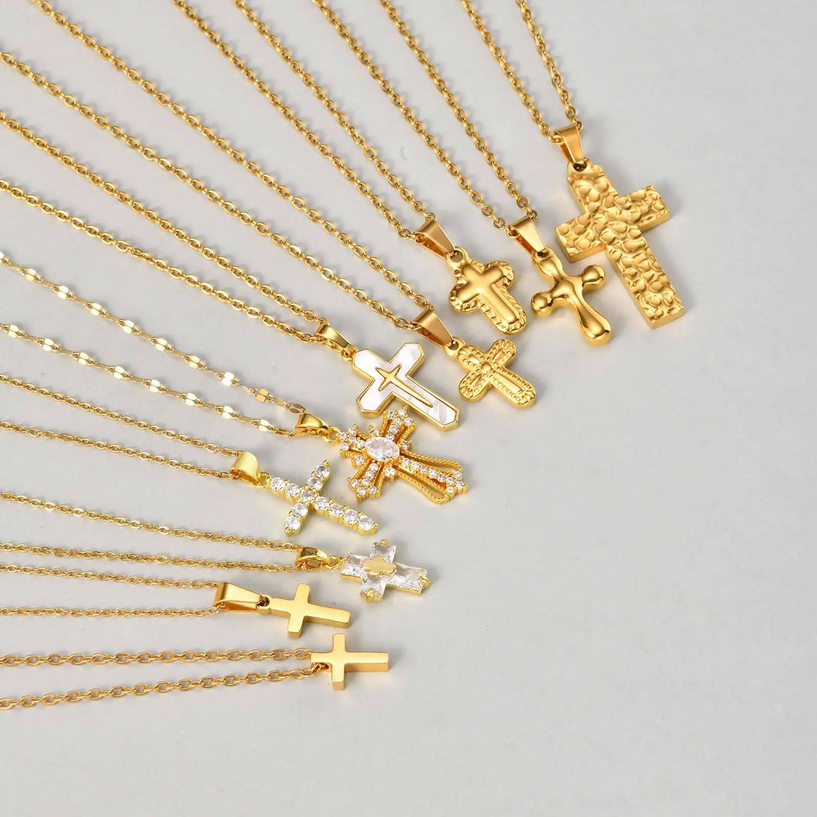 Collier Femme Croix Chrétienne