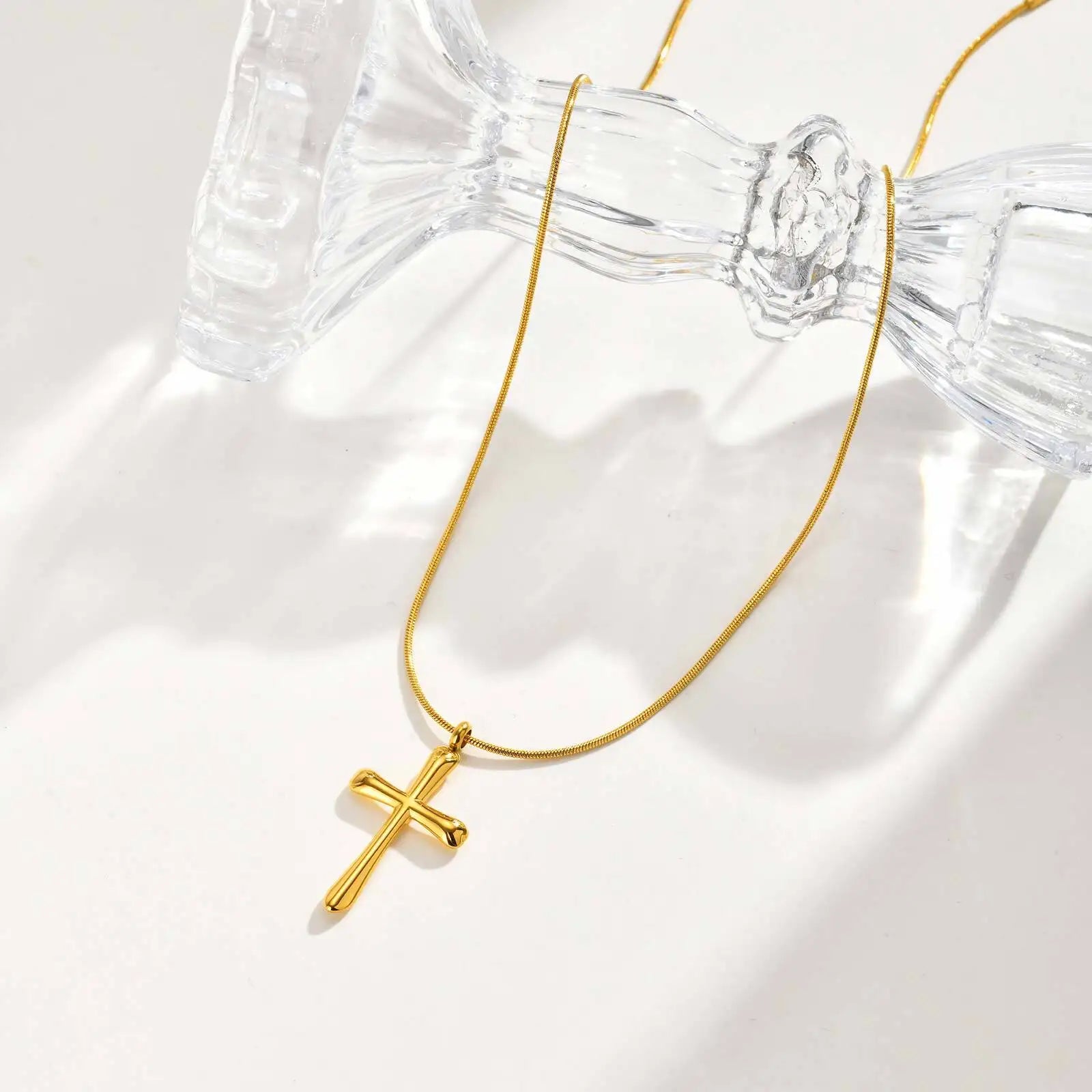 Collier Femme Croix Chrétienne