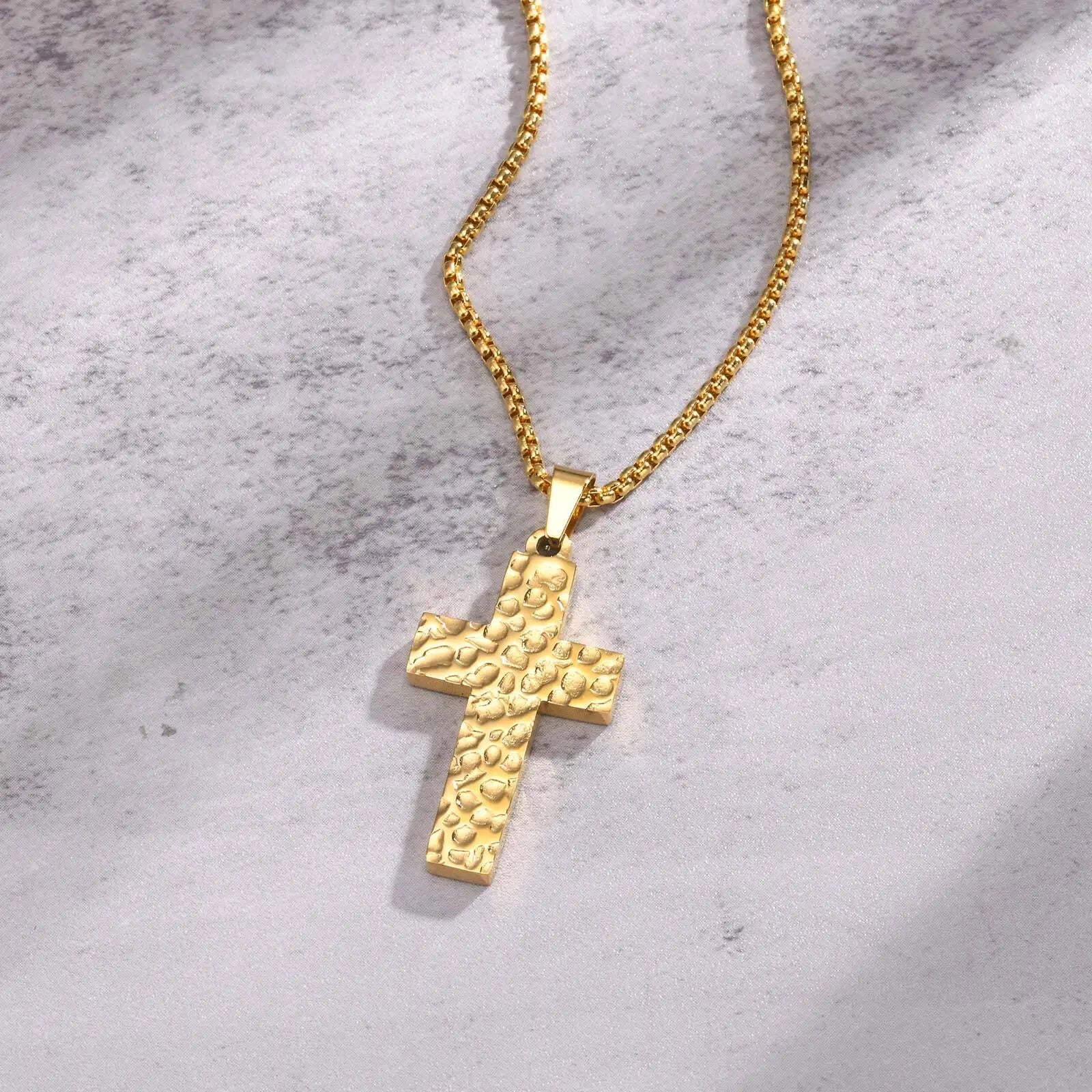 Collier Femme Croix Chrétienne